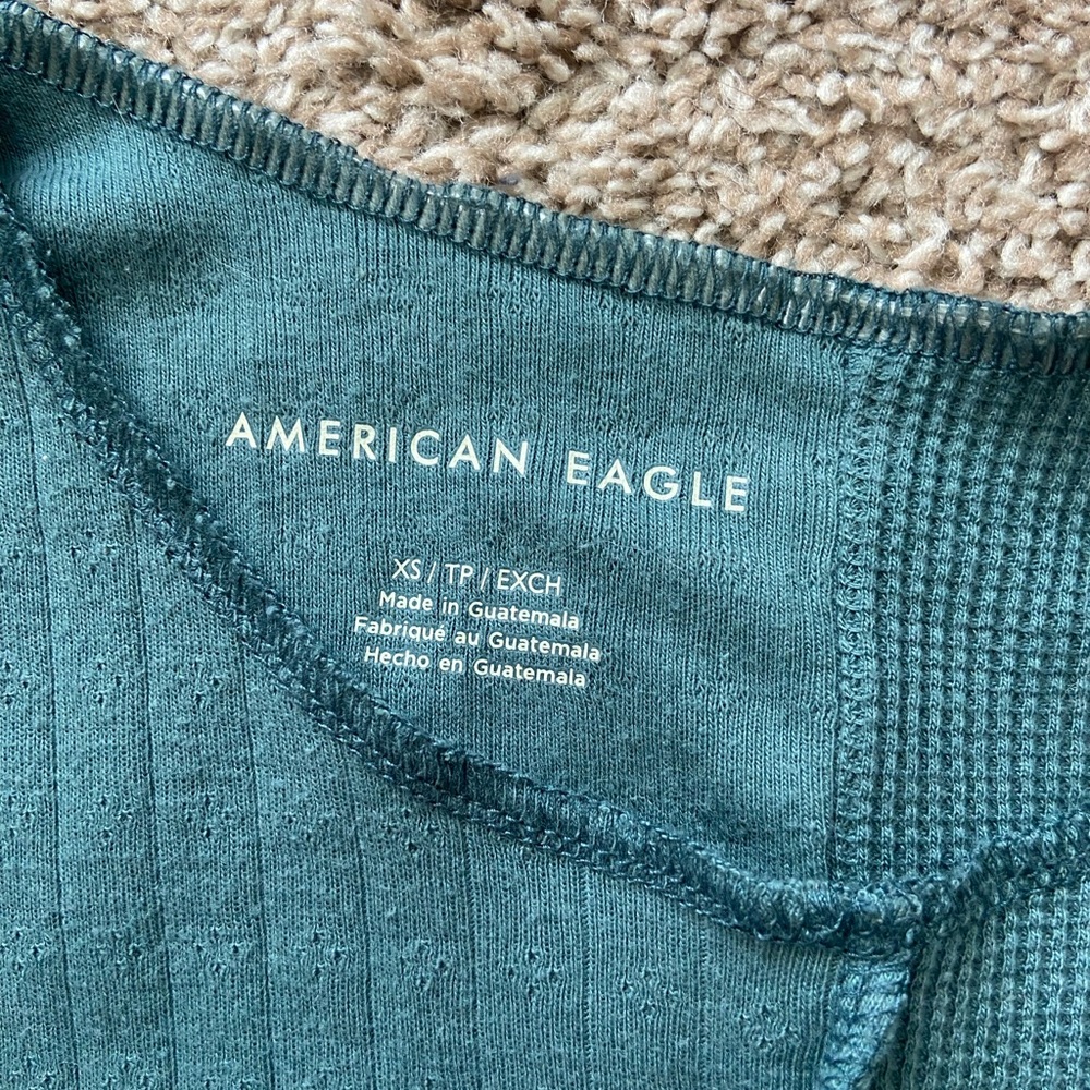 American Eagle Outfitters Green Crop Tank Top - Picture 2 of 3